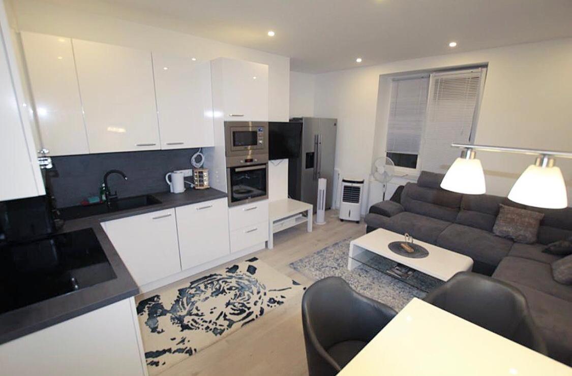 Theresa Tiana Apartment Виена Екстериор снимка